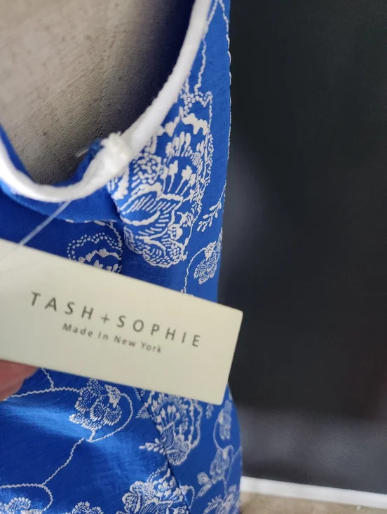 Tash + Sophie New Women's Medium Gorgeous Bright Blue White Floral Embroidery - Picture 6 of 11